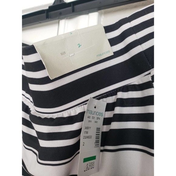 NWT Maurices Black and white skirt size 2 - Picture 3 of 3